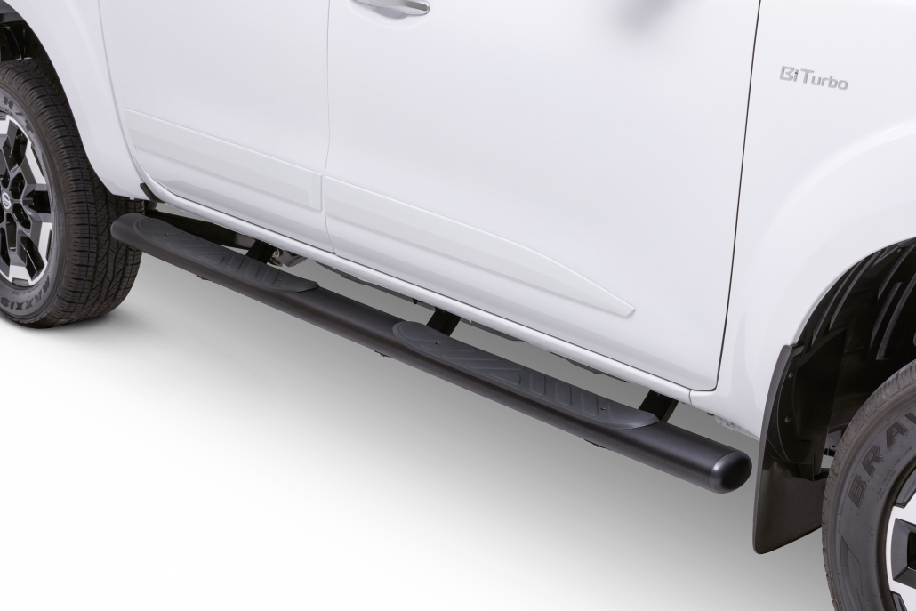 Estribo lateral tubular negro